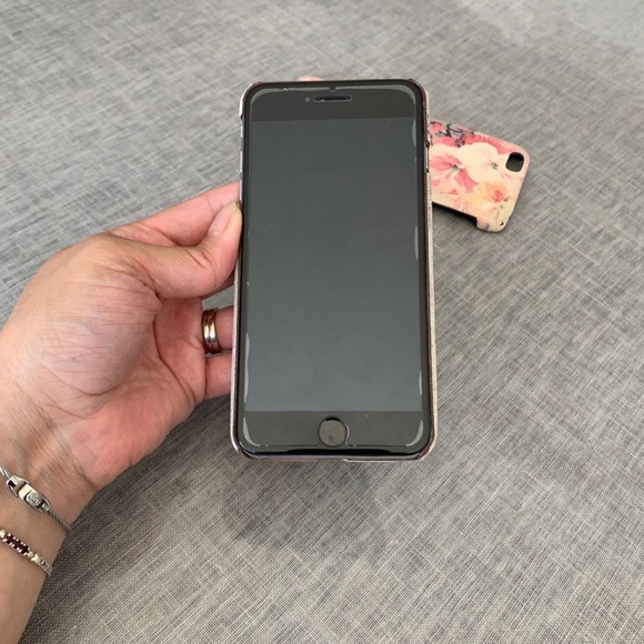 iPhone 6 Plus case Send Offer - Picture 7 of 13